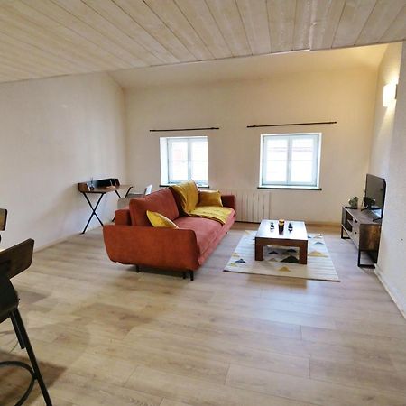 Appartement Avec Mezzanine Idealement Situe A Mâcon Eksteriør bilde